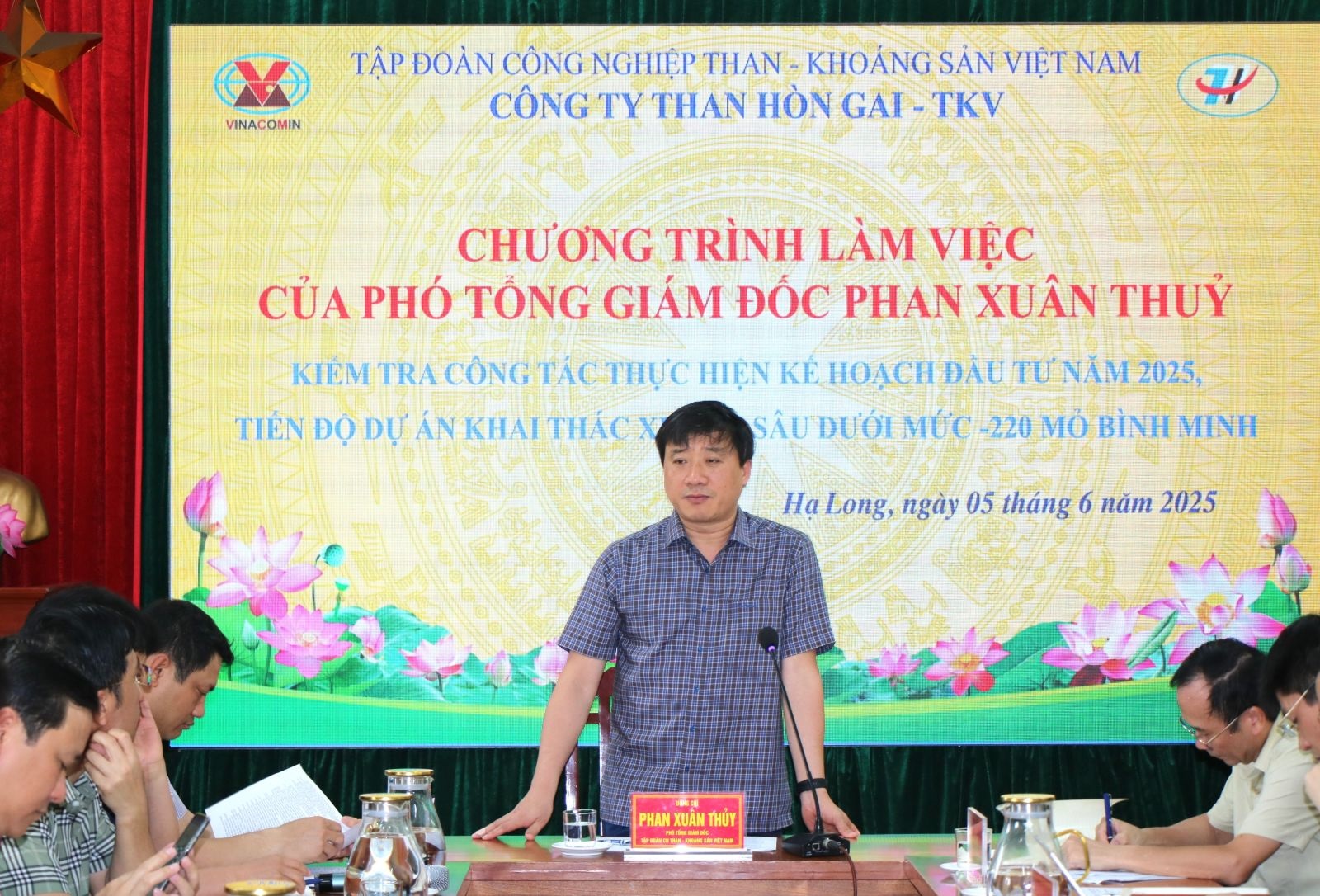 Phó Tổng giám đốc Tập đoàn Phan Xuân Thuỷ kiểm tra công tác đầu tư và tiến độ Dự án khai thác xuống sâu dưới mức -220 mỏ Bình Minh