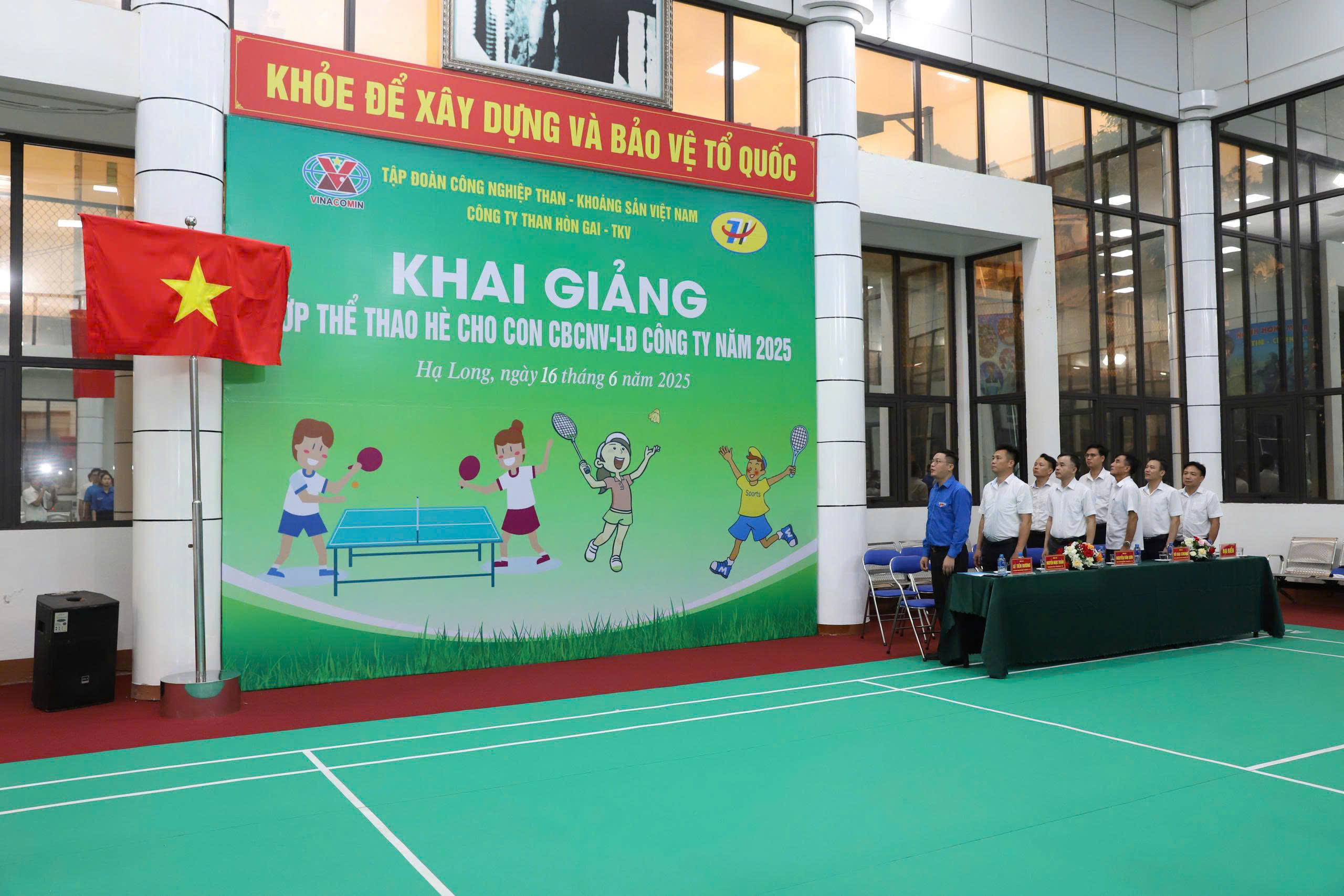 KHAI GIẢNG LỚP THỂ THAO HÈ 2025 CHO CON EM CBCNV CÔNG TY