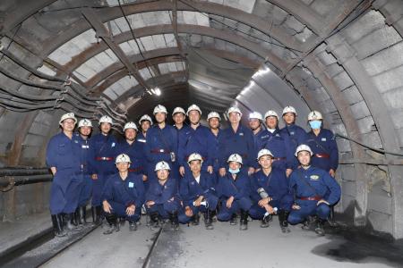 Đoàn công tác Huyện Xín Mần – Tỉnh Hà Giang tới thăm quan và làm việc tại Công ty than Hòn Gai - TKV
